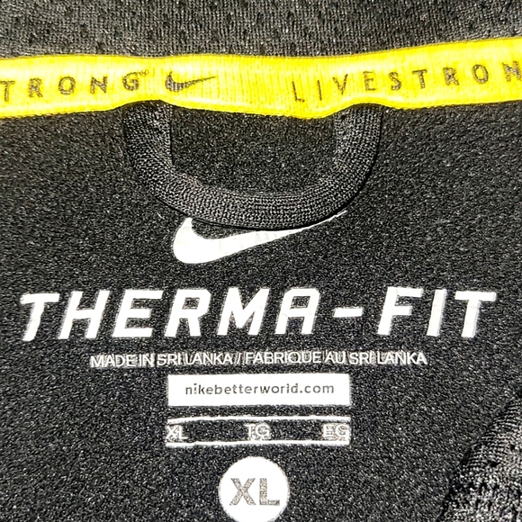 EXCELLENT CONDITION Nike  live strong pink hoodie Therma-fit - Picture 3 of 7